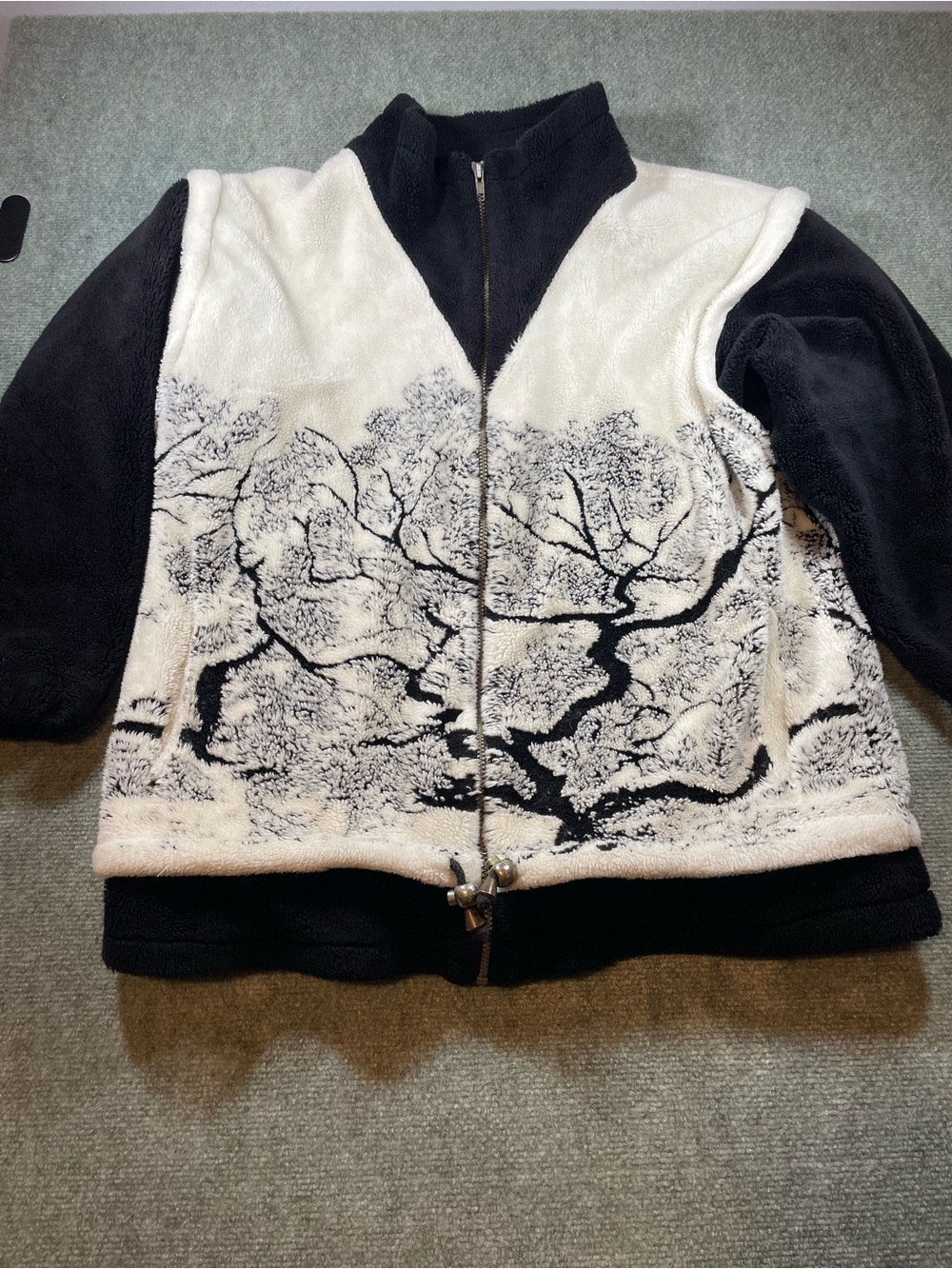 Vintage 1990s Denali Branded Black Fleece Jacket with Colorful Logo
